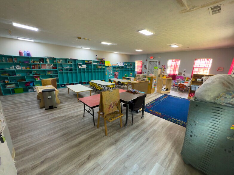 More Photos Of 4518 Covington Hwy, Decatur Daycare Center For Sale