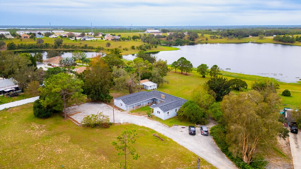 Primary Photo Of 1210 State Road 17, Dundee Apartments For Sale