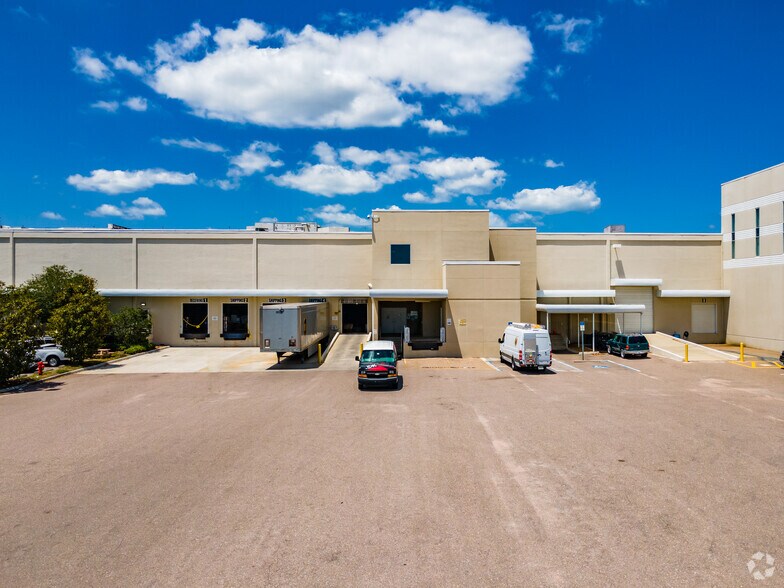More Photos Of 8285 Bryan Dairy Rd, Largo Manufacturing For Lease