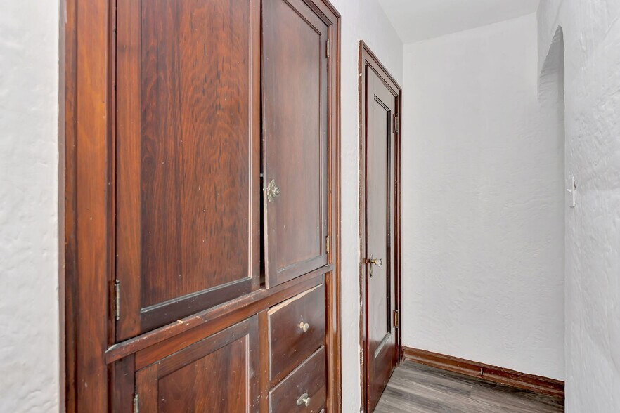 More Photos Of 2836 Harrison Ave, Cincinnati Apartments For Sale