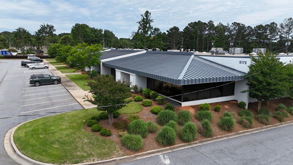 More Photos Of 5172 Brook Hollow Pkwy, Norcross Unknown For Lease