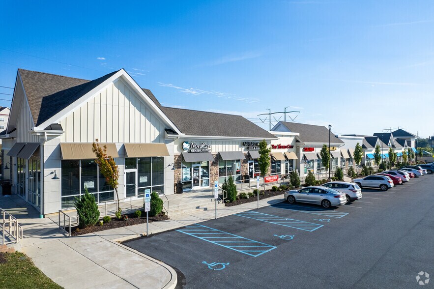 More Photos Of 249-289 Cetronia Rd, Allentown General Retail For Lease