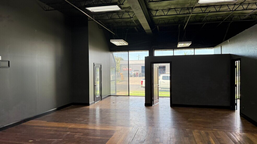 More Photos Of 2601 S Constitution Blvd, Salt Lake City Manufacturing For Lease