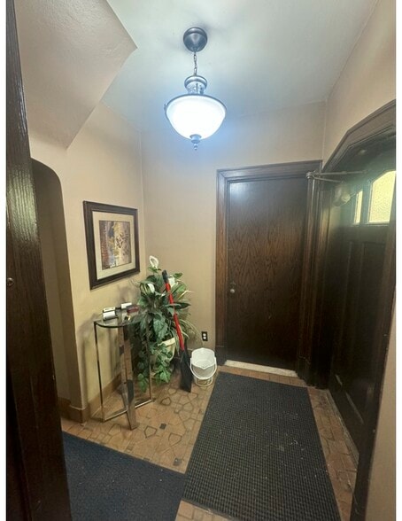 More Photos Of 561 Ridge Rd, Lackawanna Office Residential For Sale