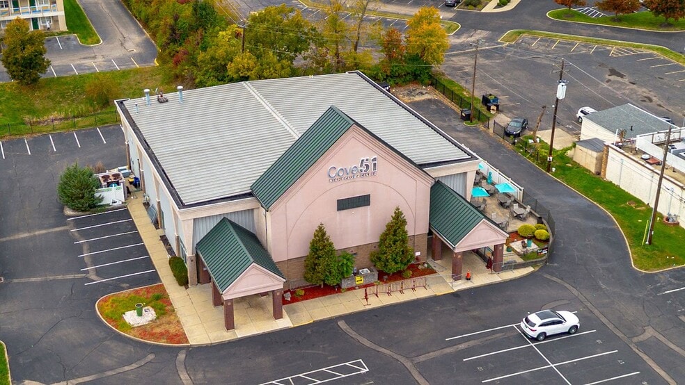 More Photos Of 11473 Chester Rd, Sharonville Restaurant For Sale