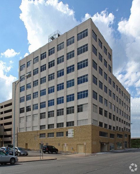 More Photos Of 1108 Lavaca St, Austin Office For Lease