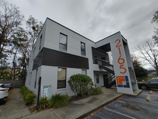 More Photos Of 2175 Ashley Phosphate Rd, Charleston Unknown For Lease