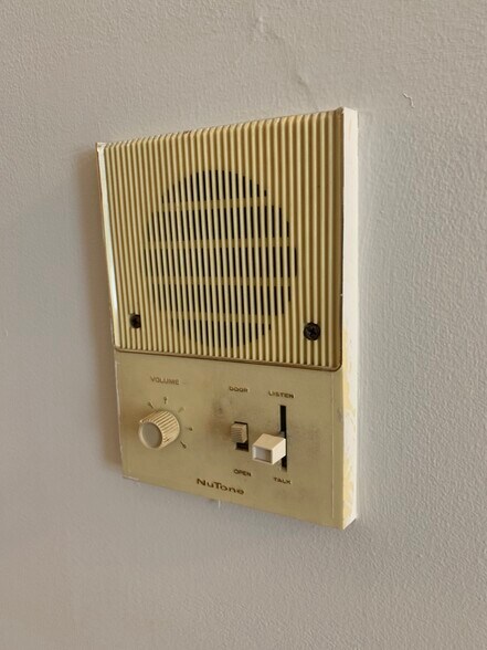 More Photos Of 1010 Winton St, Philadelphia Multifamily For Sale