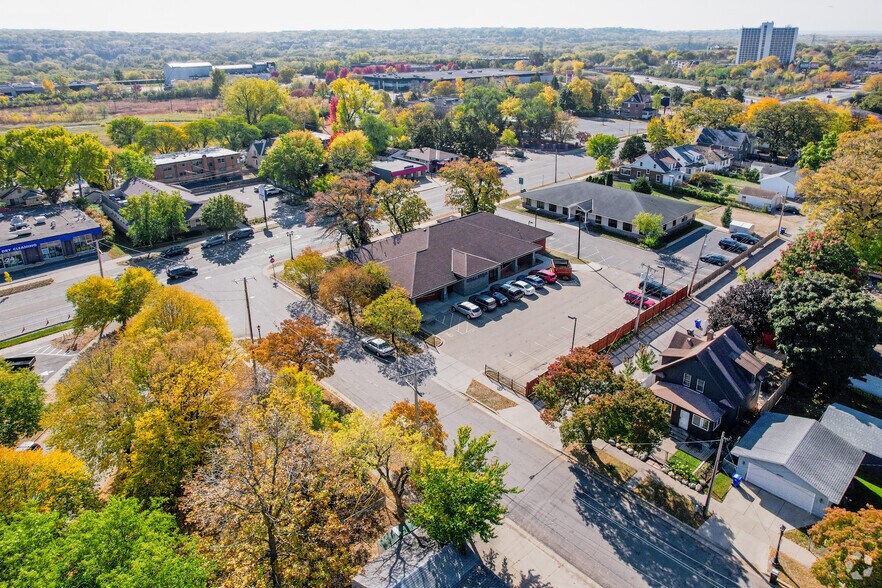 More Photos Of 1559 7th St W, Saint Paul Medical For Sale