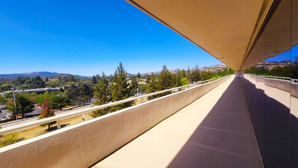 More Photos Of 7200 Redwood Blvd, Novato Office For Lease