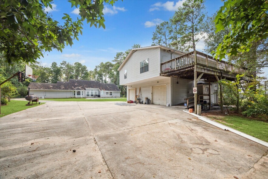 More Photos Of 25535 Richards Rd, Spring Flex For Sale