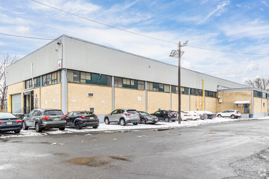 More Photos Of 1200 Fuller Rd, Linden Warehouse For Lease