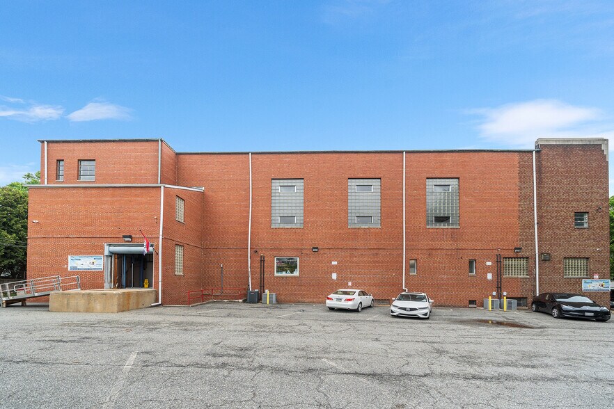 More Photos Of 379 Cherry St, Pottstown Flex For Lease