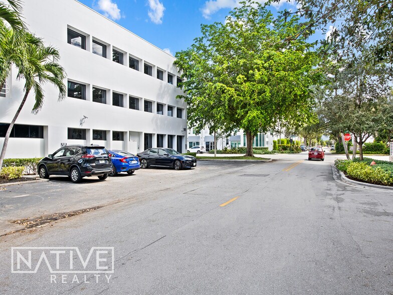 More Photos Of 707 NE 3rd Ave, Fort Lauderdale Loft Creative Space For Lease