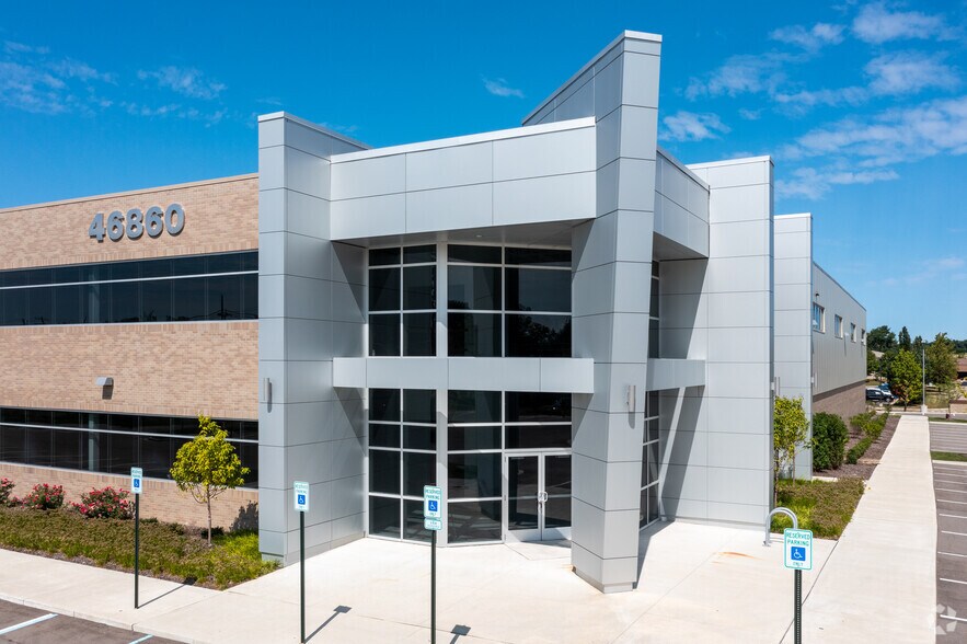 More Photos Of 46860 West Rd, Novi Warehouse For Lease
