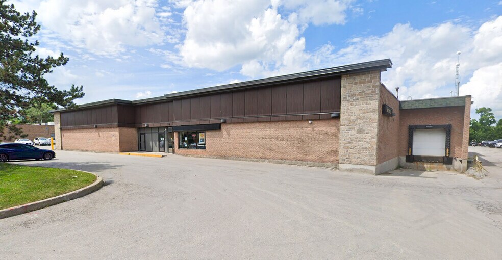 More Photos Of 55 Queen St S, New Tecumseth Storefront For Lease