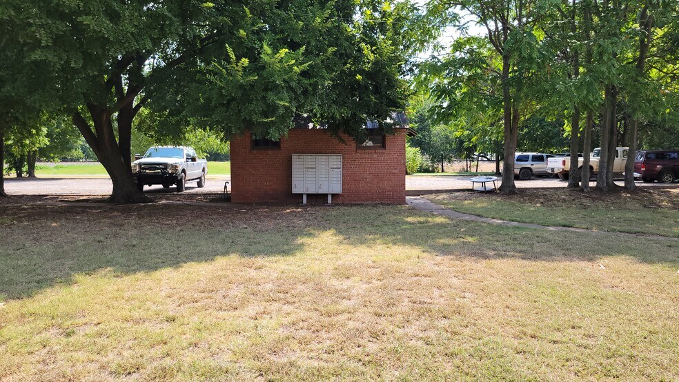 More Photos Of 701 W Pine Ave, Duncan Apartments For Sale