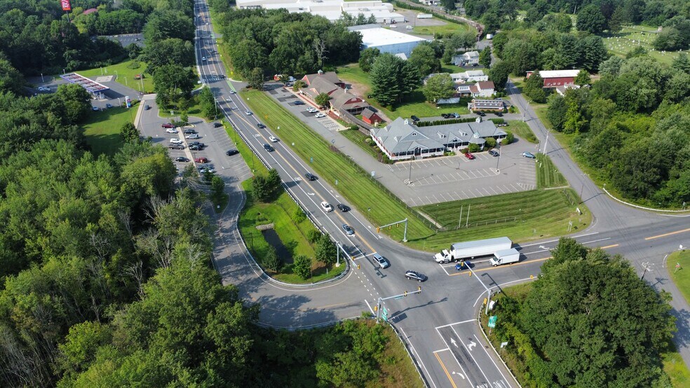 More Photos Of 424 State Rd, South Deerfield General Retail For Sale