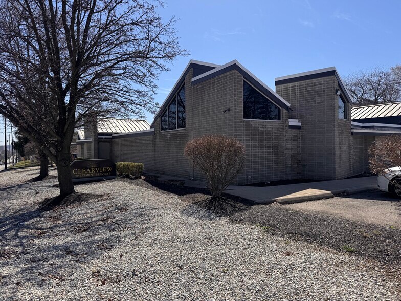 More Photos Of 1100 Salem Ave, Dayton Office For Sale