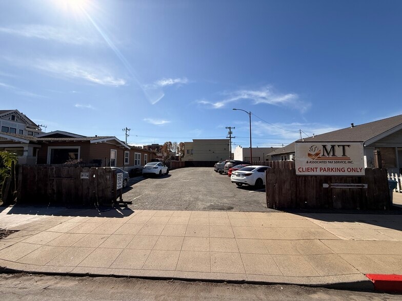 Primary Photo Of 214 Pajaro St, Salinas Land For Sale