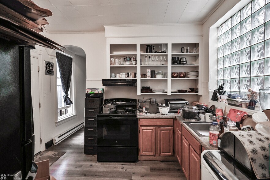 More Photos Of 440 N 9th St, Allentown Apartments For Sale