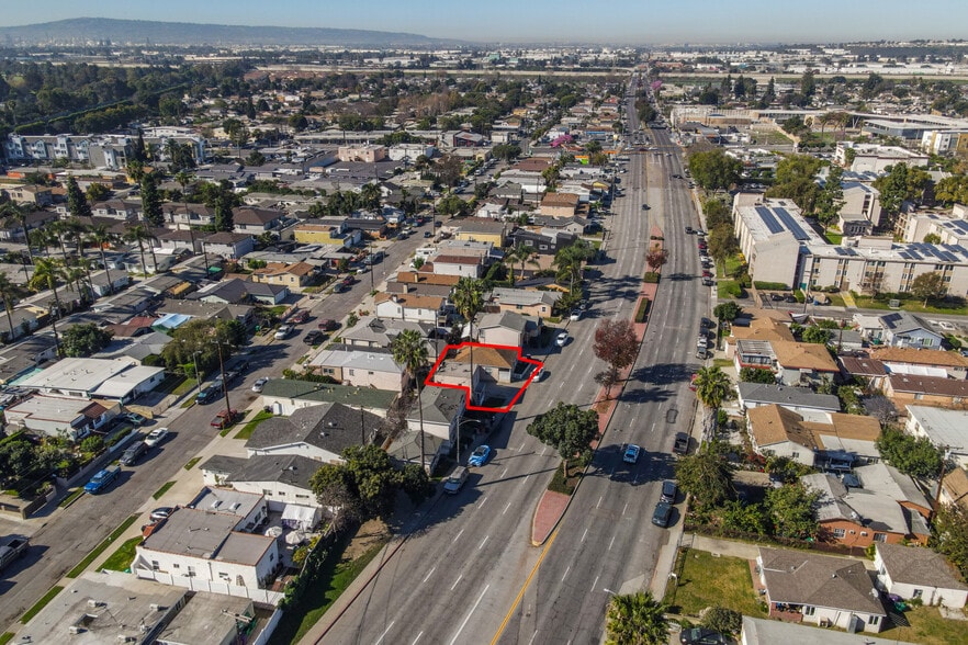 More Photos Of 242 E Del Amo Blvd, Long Beach Multifamily For Sale