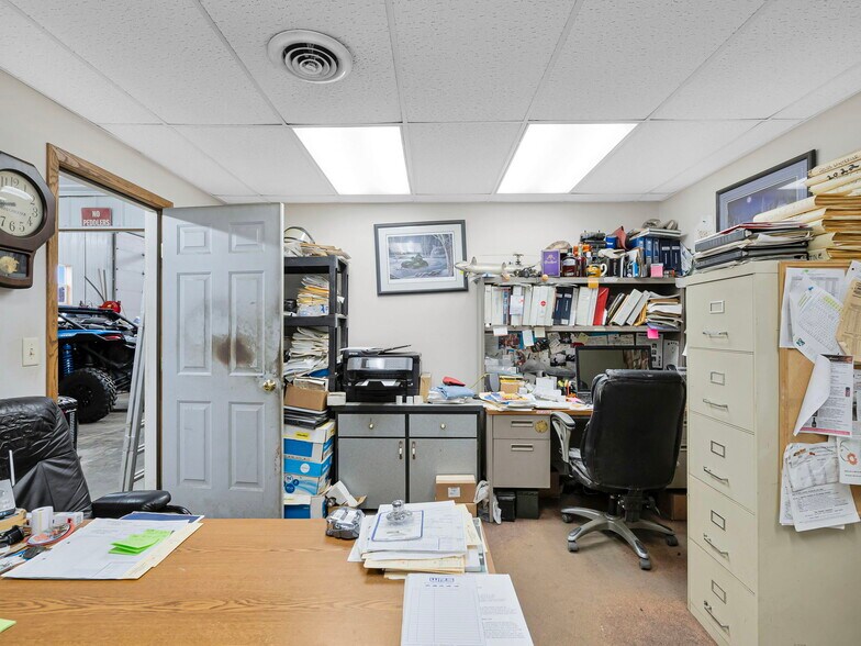 More Photos Of 2335 W Main St, Red Wing Auto Repair For Sale