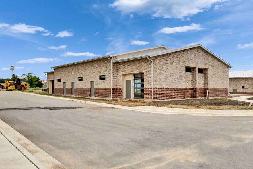 More Photos Of 340 E FM 150, Kyle Unknown For Lease