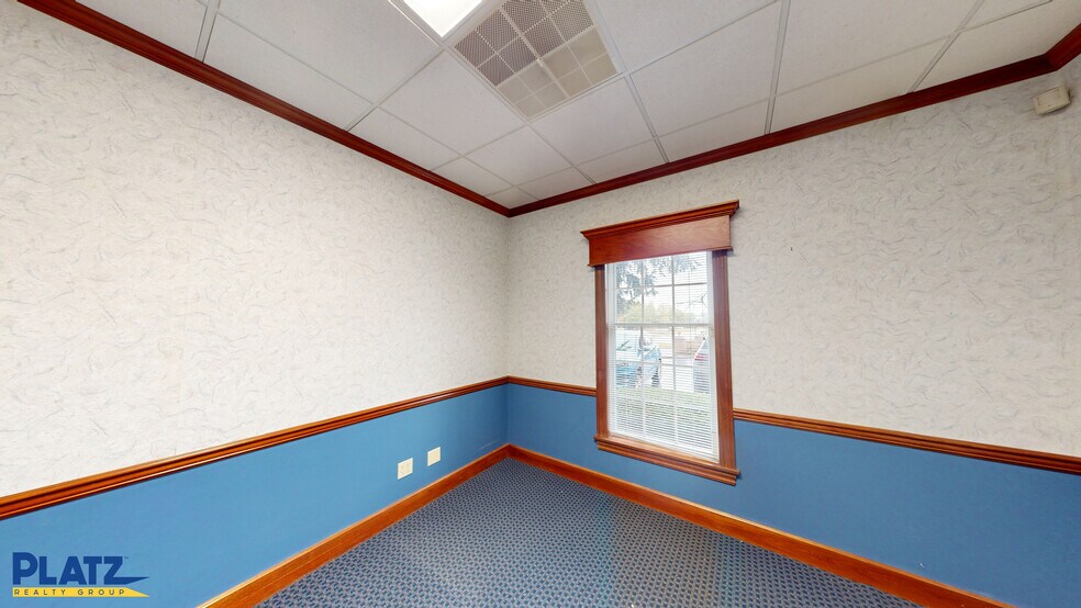 More Photos Of 970 Windham Ct, Youngstown Office For Lease