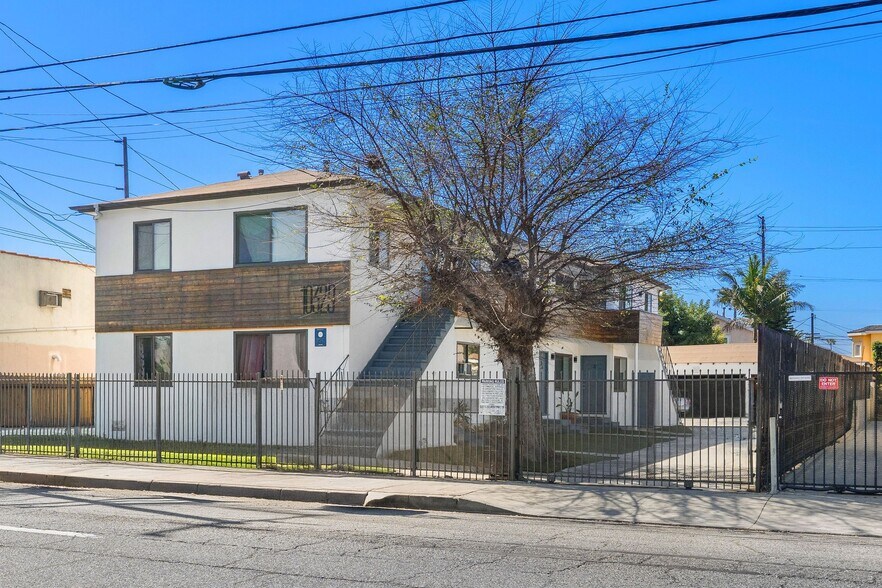 More Photos Of 10329 S Inglewood Ave, Inglewood Apartments For Sale