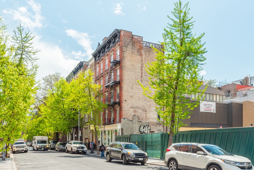 More Photos Of 48 E 7th St, New York Apartments For Sale