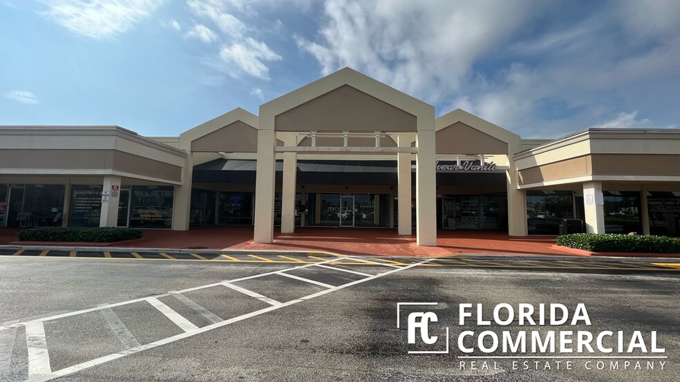 More Photos Of 2410-2508 SE Federal Hwy, Stuart Unknown For Lease