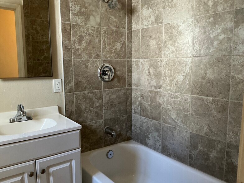 More Photos Of 1508-1520 Locust St, Reno Apartments For Sale