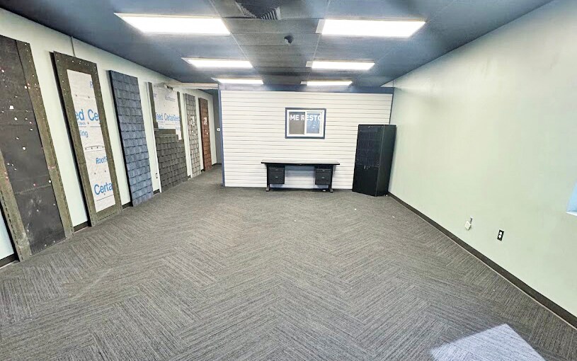 More Photos Of 36454-36474 Groesbeck Hwy, Clinton Township Storefront Retail Office For Sale