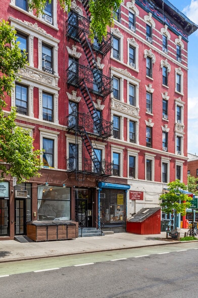 More Photos Of 441 E 12th St, New York Apartments For Lease
