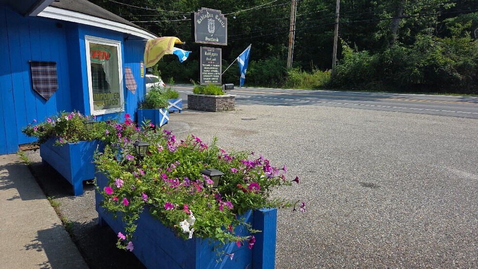 More Photos Of 5187 Vt Route 7A, Arlington General Retail For Sale