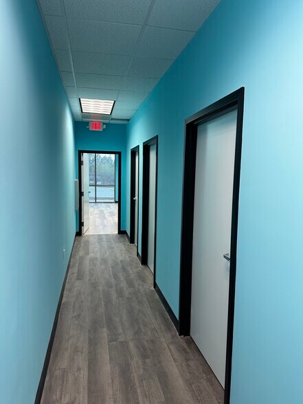 More Photos Of 4245 Johns Creek Pky, Suwanee Medical For Lease