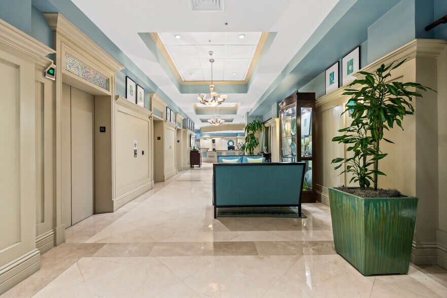 More Photos Of 3020 NE 32nd Ave, Fort Lauderdale Apartments For Sale