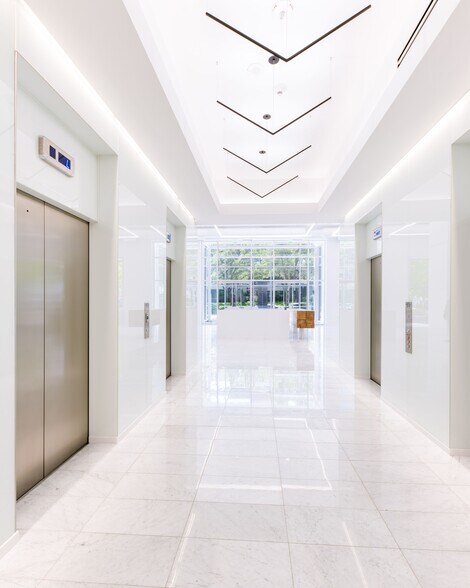 More Photos Of 3710 Rawlins St, Dallas Office For Lease