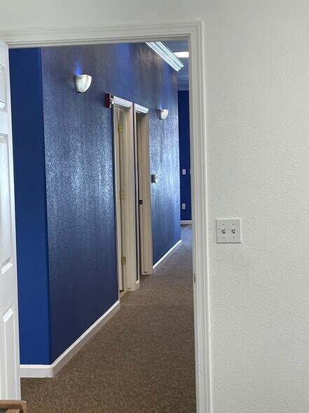 More Photos Of 1150 Selmi Dr, Reno Office For Lease