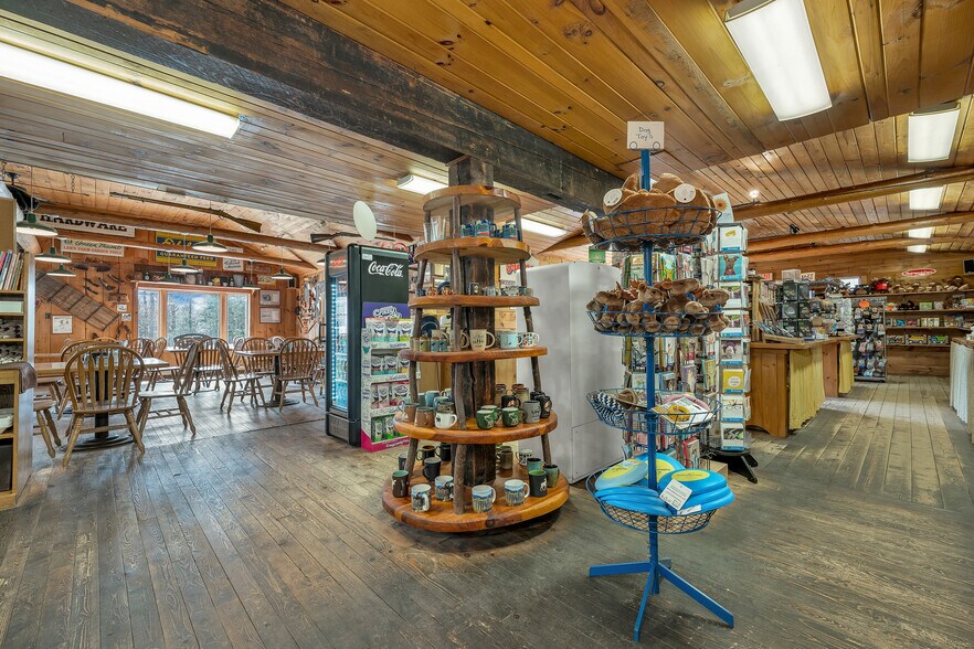More Photos Of 1955 Presidential Hwy, Jefferson Restaurant For Sale