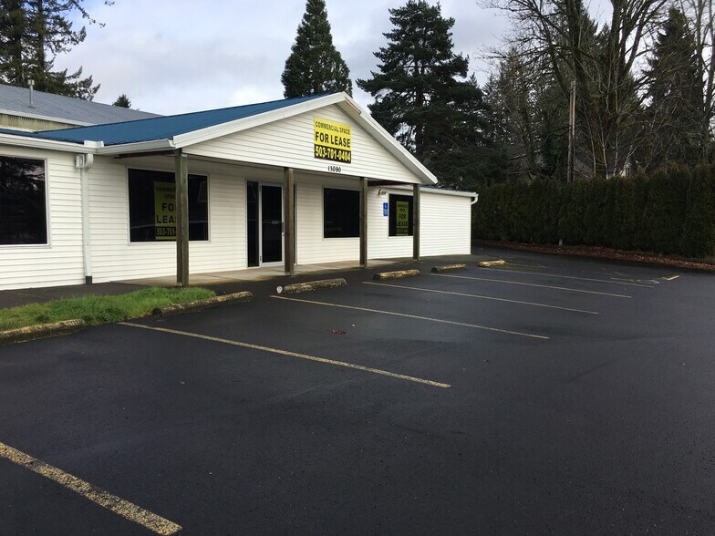 More Photos Of 13084 SE Orient Dr, Boring Freestanding For Lease