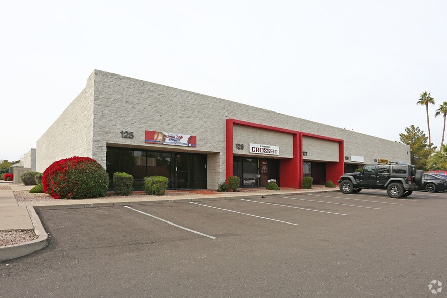 More Photos Of 535 W Iron Ave, Mesa Warehouse For Lease