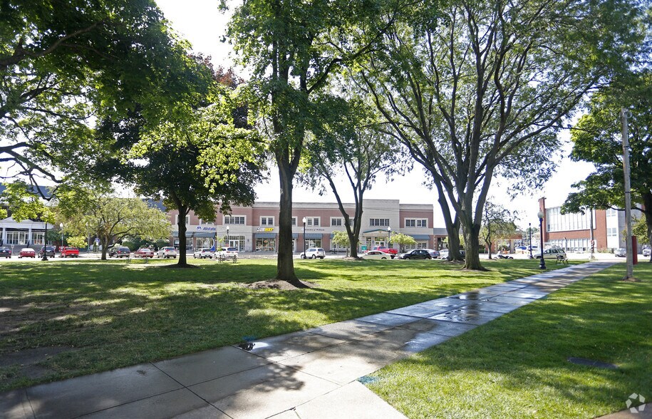 More Photos Of 70 S Park Pl, Painesville Office For Lease