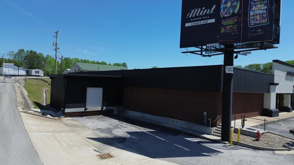 More Photos Of 236 E Cumberland Gap Pkwy, Corbin Storefront Retail Office For Lease
