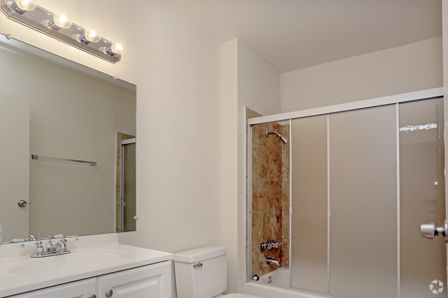 More Photos Of 909 S Sunshine Ave, El Cajon Apartments For Sale