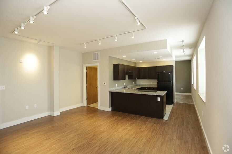 More Photos Of 759 Vermont Ave, Kansas City Apartments For Sale