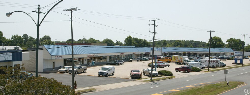 More Photos Of 9600-9720 Warwick Blvd, Newport News Unknown For Lease