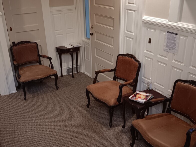 More Photos Of 375 Linwood Ave, Buffalo Office For Lease