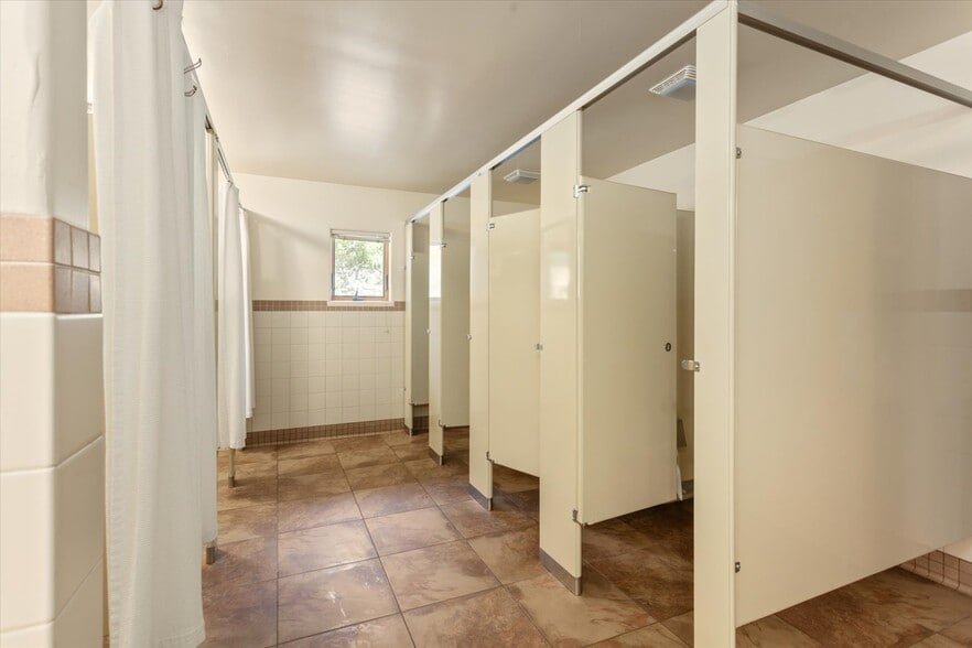 More Photos Of 2538 W Carefree Wy, Crestone Schools For Sale